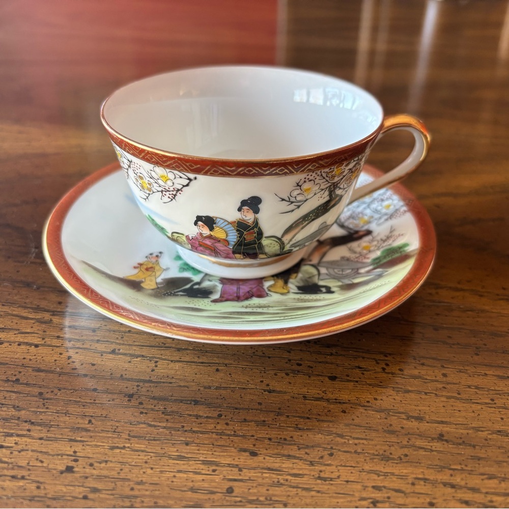 Vtg 1960’s KUTANI Hand Painted Tea Cup & Saucer Japanese Mt. Fuji Gold Landscape